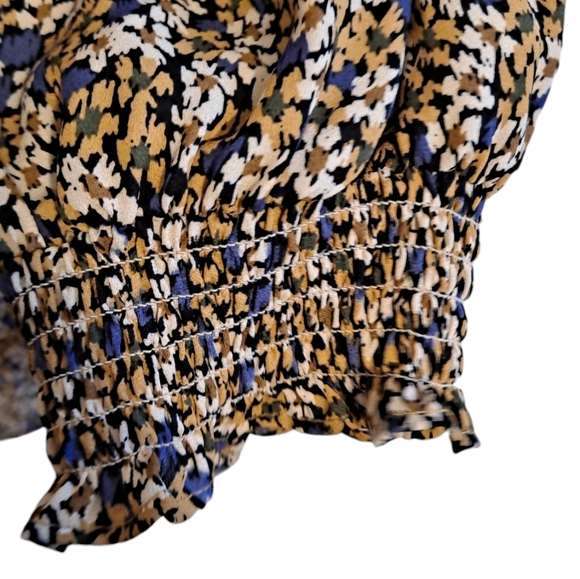 Ryan Wylde Blouse - Picture 3 of 5